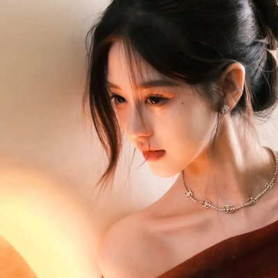 男人与婴儿